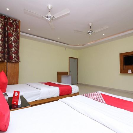 Hotel O G K Palace Bodh Gaya Exterior photo